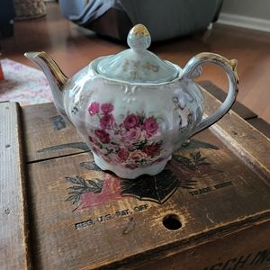 Vintage Japanese musical teapot